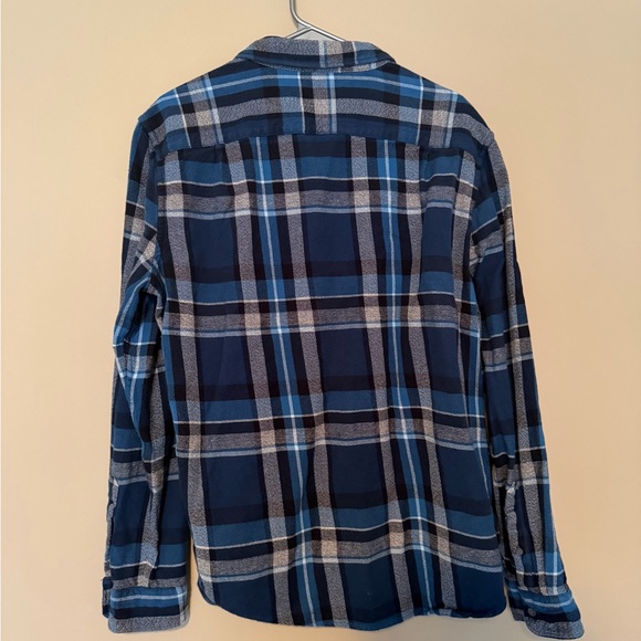 American Eagle Outfitters Navy and White Plaid Shirt - Picture 2 of 3